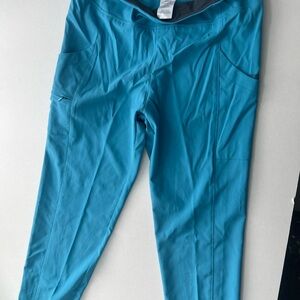 Women’s scrub Teal pants with pockets and pencil holder zipped pocket